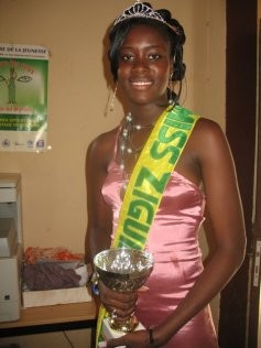 Miss Ziguinchor 2009.Le département de Bignona remporte le trophet.